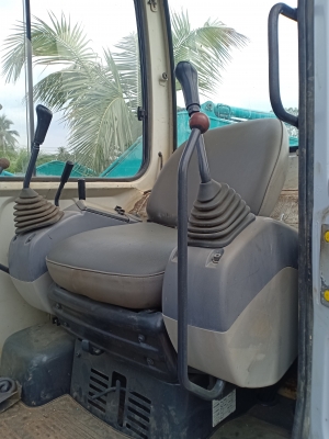 ขายจ้า..KOMATSU PC45-1. เก่านอกแท้  สวย   เครื่องปั๊มแห้ง  4,xxxชั่วโมง  สภาพสวย พร้อมใช้  โทร  089-3818694  จ๊อย