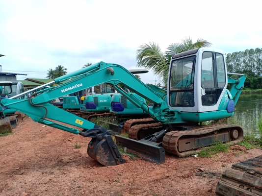 ขายจ้า..KOMATSU PC45-1. เก่านอกแท้  สวย   เครื่องปั๊มแห้ง  4,xxxชั่วโมง  สภาพสวย พร้อมใช้  โทร  089-3818694  จ๊อย