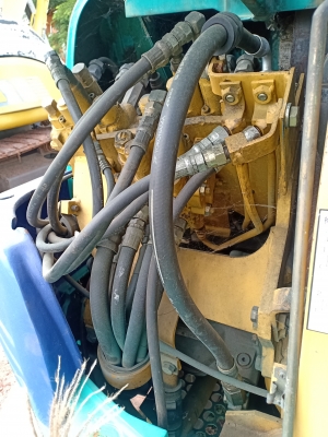 ขายจ้า..KOMATSU PC45-1. เก่านอกแท้  สวย   เครื่องปั๊มแห้ง  4,xxxชั่วโมง  สภาพสวย พร้อมใช้  โทร  089-3818694  จ๊อย