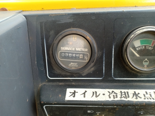 ขายจ้า. KOMATSU D20P-7E. เก่านอกแท้ สภาพสวย พร้อมใช้ โทร 089-3818694 จ๊อย ขายจ้า. KOMATSU D20P-7E. เก่านอกแท้ สภาพสวย พร้อมใช้ โทร 089-3818694 จ๊อย