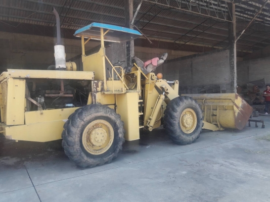 รถตักล้อยาง รถตักล้อยาง