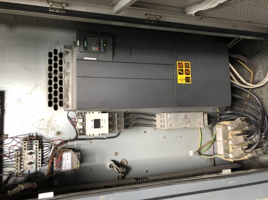 Atlas copco ga55vsd inverter 2010 581205 รุ่นประหยัดพลังงาน สวยพร้อมใช้