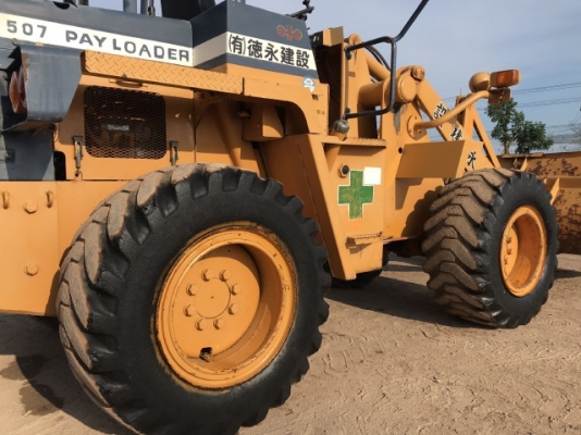 ขายรถตักล้อยาง KOMATSU 507 (3,XXX ชั่วโมง) นำเข้าเองจากญี่ปุ่น สภาพสวยพร้อมใช้ มีVDOการทำงานครับ