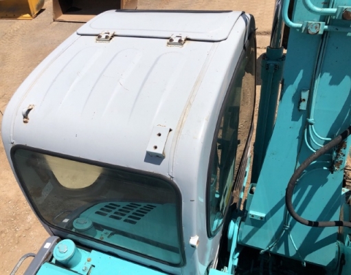 ขายรถขุด KOBELCO SK135SR ลายหัวกระแทก นำเข้าเองจากญี่ปุ่น สภาพสวยพร้อมใช้ มีVDOการทำงานครับ
