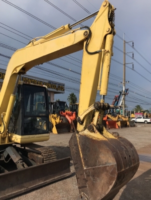 ขายรถขุด KOMATSU PC60-7 (3,XXX ชั่วโมง) นำเข้าเองจากญี่ปุ่น สภาพสวยพร้อมใช้ มีVDOการทำงานครับ