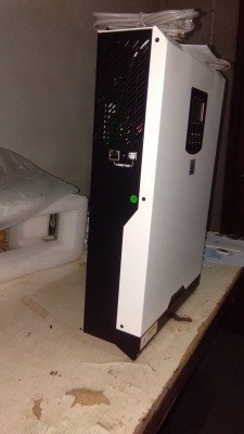 ขายโซล่าเซลล์อินเวอร์เตอร์ออฟกริด Esun power Isolar SPV-5K ขายโซล่าเซลล์อินเวอร์เตอร์ออฟกริด Esun power Isolar SPV-5K