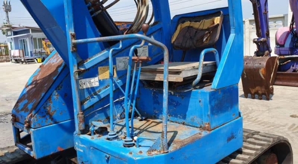 ขายด่วน225,000บาทแบคโฮขนาด5ตันมิสซูMM50HLเทียบเท่าPC50คลนโทลน้ำมันปั้มนี้วเร็วแรงไม่โหลดเครื่อง 4สูบมิสซูรถนอกเพื่งนำเข้ามาใหม่จากญี่ปุ่นยังไม่ได้ใช้ในไทยเลยมีลายหัวกะแทกบูมอาม์สวยเอวแน่นชั่วโม่งทำงานน้อยชั่วโม่งเอกสารอินวอย