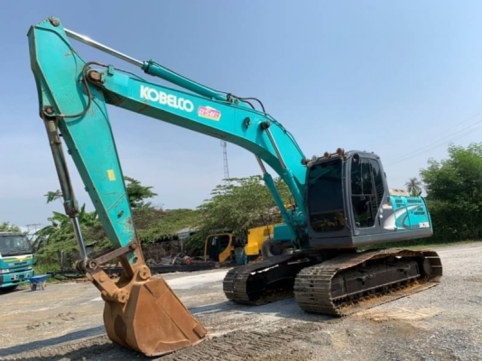 ขาย 1,280,000 บาท. KOBELCO  SK 200 YN 11 SUPER.  ทำงาน 13,xxx ชม เครื่องดี  ปั้มแรง  เอวแน่น ไฟฟ้าครบ  เฟรมสวย โช่ใหม่ 2 ข้าง ช่วงล่างเต็ม แอร์หนาว เอกสารแจ้งจำหน่าย  รถอยู่  นครปฐม โทร 0610710295  สนใจ รายการสินค้า อื่นๆ ที่ เว็ปไชค์ Truck2Hand https://w