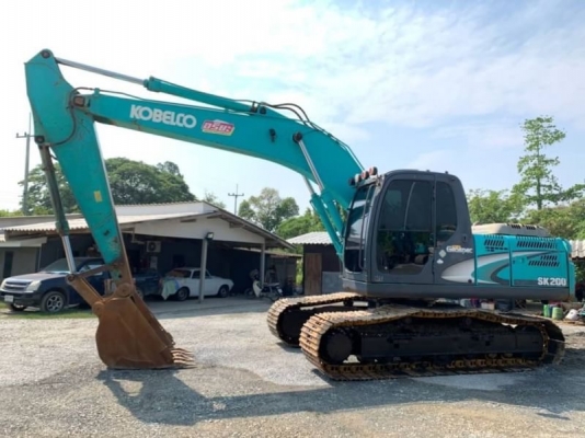 ขาย 1,280,000 บาท. KOBELCO  SK 200 YN 11 SUPER.  ทำงาน 13,xxx ชม เครื่องดี  ปั้มแรง  เอวแน่น ไฟฟ้าครบ  เฟรมสวย โช่ใหม่ 2 ข้าง ช่วงล่างเต็ม แอร์หนาว เอกสารแจ้งจำหน่าย  รถอยู่  นครปฐม โทร 0610710295  สนใจ รายการสินค้า อื่นๆ ที่ เว็ปไชค์ Truck2Hand https://w