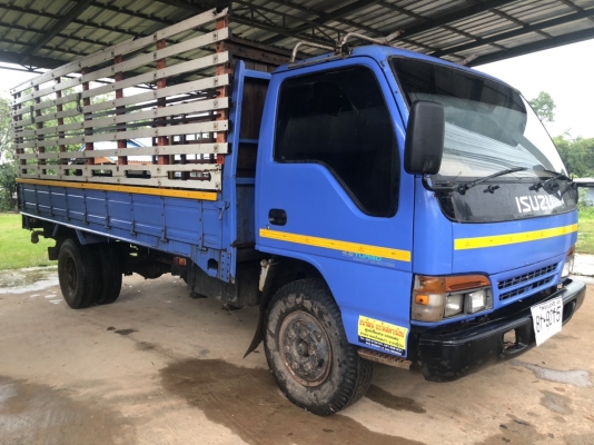 ขายหกล้อ ISUZU NPR 120 ฝาขาว สภาพสวยพร้อมใช้งาน ยางพร้อมใช้ เครื่องเกียร์ดี คัชชีสวย เอกสารเล่มทะเบี