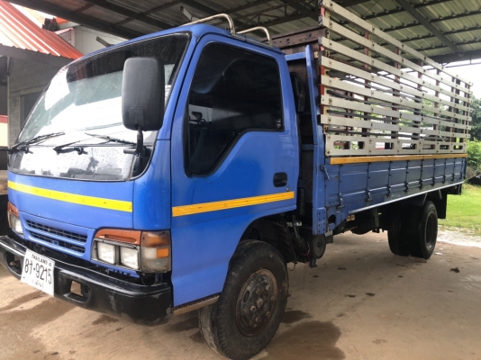 ขายหกล้อ ISUZU NPR 120 ฝาขาว สภาพสวยพร้อมใช้งาน ยางพร้อมใช้ เครื่องเกียร์ดี คัชชีสวย เอกสารเล่มทะเบี ขายหกล้อ ISUZU NPR 120 ฝาขาว สภาพสวยพร้อมใช้งาน ยางพร้อมใช้ เครื่องเกียร์ดี คัชชีสวย เอกสารเล่มทะเบี
