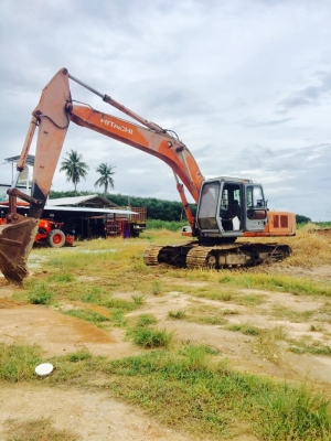 Hitachi EX200-1 เครื่องดี ปั้มแรง เอวแน่น