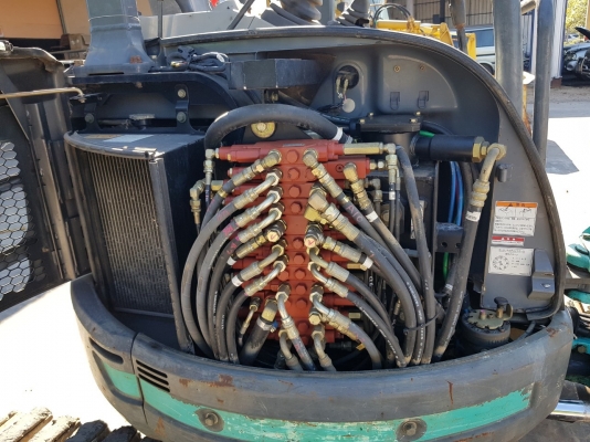 รถขุด Kobelco SK27SR-3 เก่าญี่ปุ่น