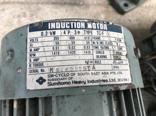 ขายมอเตอร์เกียร์ Cycro drive Sumitomo 0.2Kw. 380V อัตราทด 1:17 made in Japan เพลาออกประมาณ 82 รอบต่อนาที สภาพสวยเดิมๆ หมุนนิ่ม พร้อมใช้งาน มี 4ตัวครับ