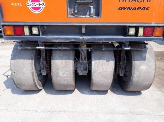 รถบดล้อยาง HITACHI : RT200WT-C รถบดล้อยาง HITACHI : RT200WT-C