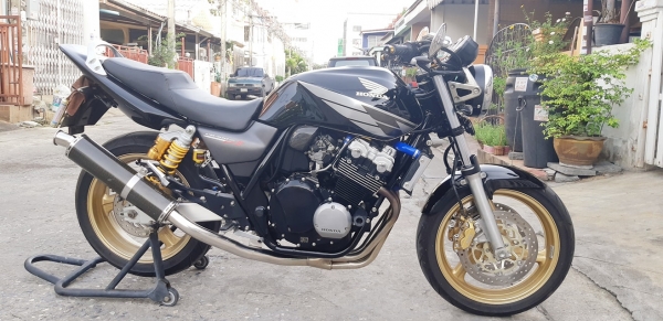 ขาย cb 400 vtec 3 ปี 2004 ทะเบียนแท้ สมอ.