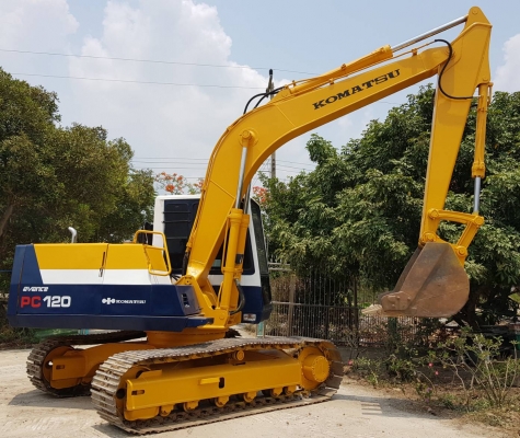 ขายรถแบคโฮ komatsu PC120-5 สมบรูณ์ทุกระบบ พร้อมใช้งาน