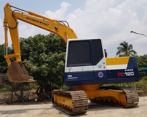 ขายรถแบคโฮ komatsu PC120-5 สมบรูณ์ทุกระบบ พร้อมใช้งาน