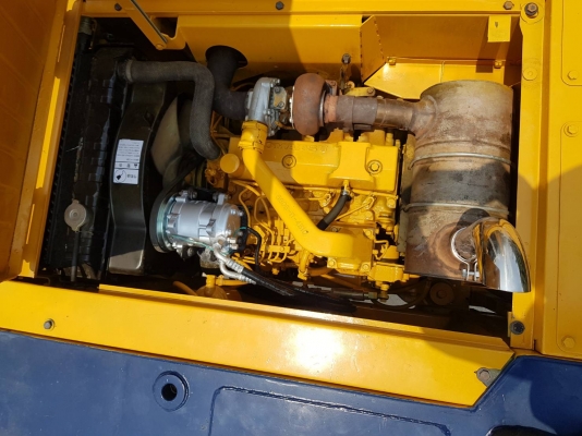 ขายรถแบคโฮ komatsu PC120-5 สมบรูณ์ทุกระบบ พร้อมใช้งาน