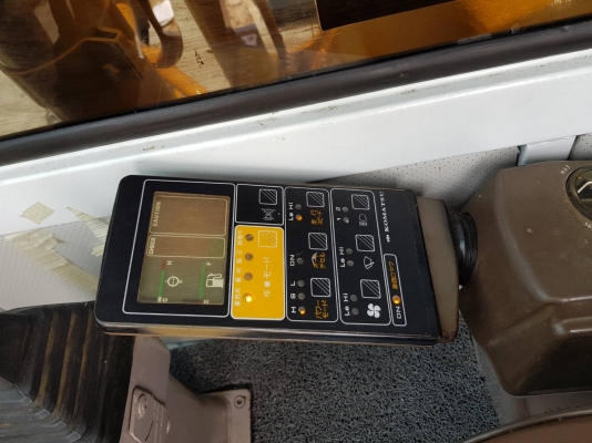 ขายรถแบคโฮ komatsu PC120-5 สมบรูณ์ทุกระบบ พร้อมใช้งาน