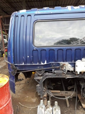 ขายหัวรถสิบล้อ FUSO เบอร์โทร 087-8143359
