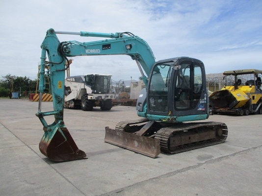 ขายรถขุด Kobelco รุ่น SK70SR-1ES มือสองนำเข้าจากประเทศญี่ปุ่น สภาพสวย พร้อมใช้งาน