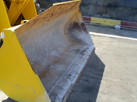 ขายรถตักล้อยาง Komatsu รุ่น WA80-3 มือสองนำเข้าจากประเทศญี่ปุ่น