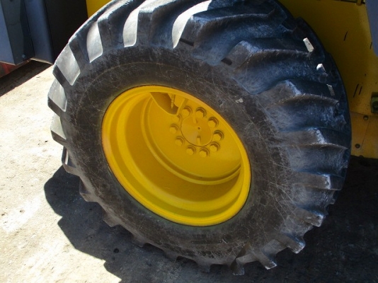 ขายรถตักล้อยาง Komatsu รุ่น WA80-3 มือสองนำเข้าจากประเทศญี่ปุ่น