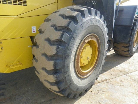 ขาย KOMATSU WA400-3 นำเข้าจากญี่ปุ่น โทร&bull;090-986-2521 อ๊อบ