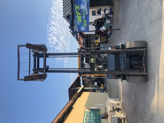 ขาย โฟรคลิฟท์ ที ซี เอ็ม ดีเซล หนัก 2.5 ตัน เสา 3 เมตร เกียธรรมดา ขาย โฟรคลิฟท์ ที ซี เอ็ม ดีเซล หนัก 2.5 ตัน เสา 3 เมตร เกียธรรมดา