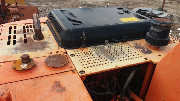 ขาย 695,000 DOOSAN SOLAR225LC-V ไฟฟ้าครบ  เครื่องดี ปั้มแรง เอวแน่น ช่วงล่างเต็ม รถสวยสภาพพร้อมใช้งาน เอกสารเล่มทะเบียน รถอยู่ กทม. 090-772-3710 090-772-3708