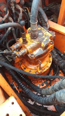 ขาย 695,000 DOOSAN SOLAR225LC-V ไฟฟ้าครบ  เครื่องดี ปั้มแรง เอวแน่น ช่วงล่างเต็ม รถสวยสภาพพร้อมใช้งาน เอกสารเล่มทะเบียน รถอยู่ กทม. 092-595-6777 061-446-2662 ญิ๋งยุ