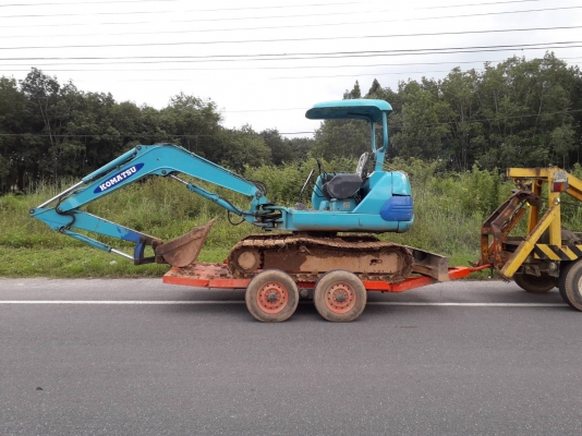 มี VDO ให้ชม.รถแบคโฮ KOMATSU PC40-7 พร้อมหางลาก ราคา 300000