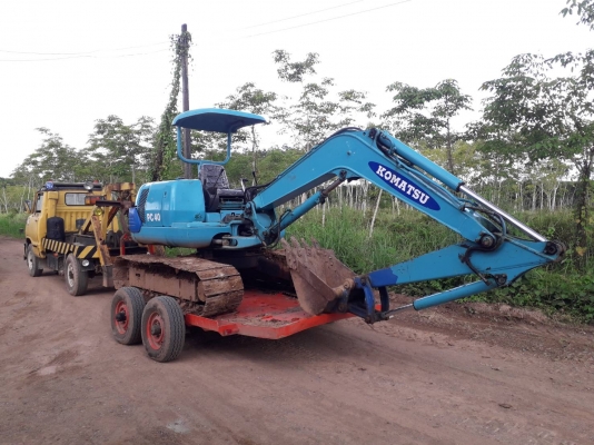 มี VDO ให้ชม.รถแบคโฮ KOMATSU PC40-7 พร้อมหางลาก ราคา 300000