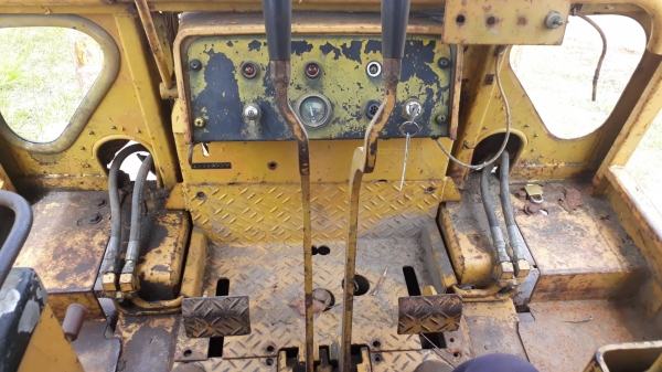 ขายรถแทรคเตอร์ มิตซู BD2F ตีนเป็ด สไลด์ใบมีด 6 ทิศทาง ราคา 170000