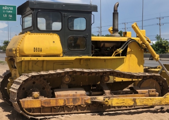 ขายรถดันดิน KOMATSU D60P-6 นำเข้าเองจากญี่ปุ่น สภาพสวยพร้อมใช้ มีVDOการทำงานครับ