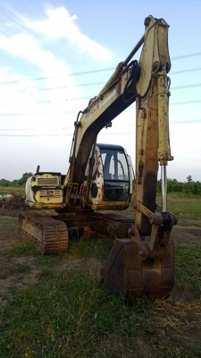 ขายรถแมคโค SK-100 รถเดิมๆไฟฟ้าครบ เอกสารชื้อขาย 600000 ต่อรองได้ รถออกห้างมือเดียว