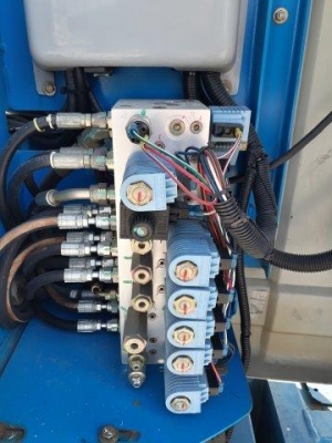 กระเช้าไฟฟ้า GENIE Z30-20N บูมพับ ยกสูง 9 เมตร มือสองญี่ปุ่น