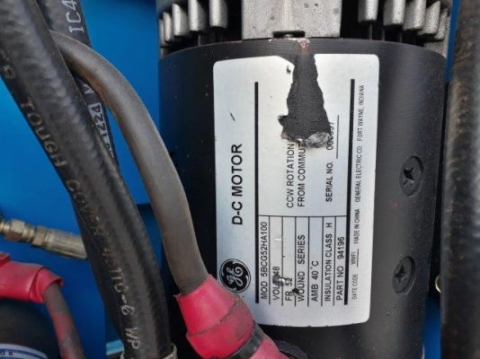 กระเช้าไฟฟ้า GENIE Z30-20N บูมพับ ยกสูง 9 เมตร มือสองญี่ปุ่น