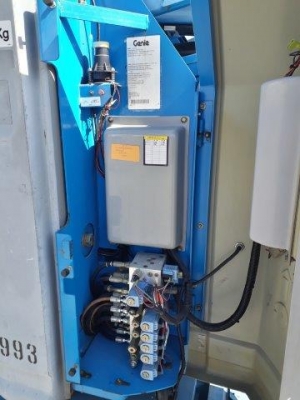 กระเช้าไฟฟ้า GENIE Z30-20N บูมพับ ยกสูง 9 เมตร มือสองญี่ปุ่น