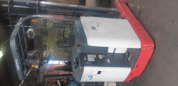 ขายรถโฟคลิฟท์ไฟฟ้านิชิยู1.8ตันยกสูง6เมตร