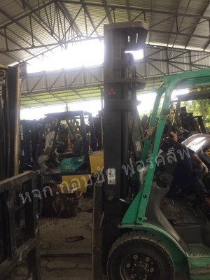 ขายรถยก  Mitsubishi grendia