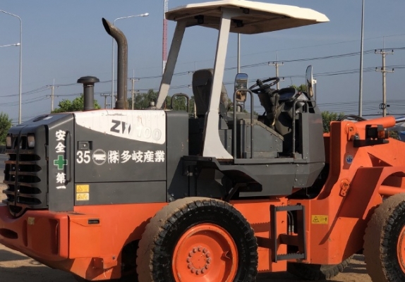 ขายรถตักล้อยาง HITACHI ZW100 ปี 2012 แขนยาวพิเศษ นำเข้าเองจากญี่ปุ่น สภาพสวยพร้อมใช้งาน มีVDOการทำงานครับ