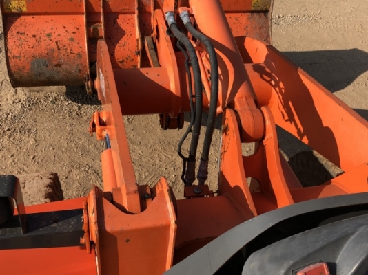 ขายรถตักล้อยาง HITACHI ZW100 ปี 2012 แขนยาวพิเศษ นำเข้าเองจากญี่ปุ่น สภาพสวยพร้อมใช้งาน มีVDOการทำงานครับ