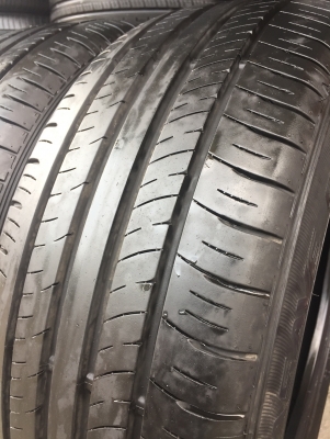 ยาง DUNLOP 215-55-17 ปี 17 4 เส้น 4000 ยางสวยไม่บวมดอกยางเหลือเยอะเอาไปวิ่งกันใด้อีกยาวค่ะ ราคาพร้อมใส่ ร้านอยู่กระทุ่มแบน ### ราคาไม่รวมส่ง ต่างจังหวัดส่งได้ ### #### ไม่มีเก็บปลายทางโอนเงินส่งของ #### #### ถ้าคิดว่าแพงผ่านก่อนนะค่ะ #### 0878613433 id kk