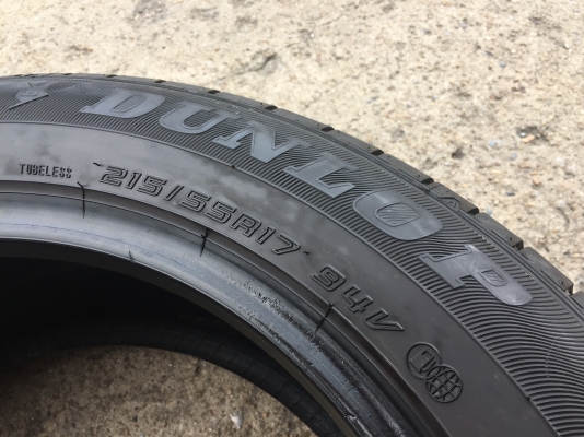 ยาง DUNLOP 215-55-17 ปี 17 4 เส้น 4000 ยางสวยไม่บวมดอกยางเหลือเยอะเอาไปวิ่งกันใด้อีกยาวค่ะ ราคาพร้อมใส่ ร้านอยู่กระทุ่มแบน ### ราคาไม่รวมส่ง ต่างจังหวัดส่งได้ ### #### ไม่มีเก็บปลายทางโอนเงินส่งของ #### #### ถ้าคิดว่าแพงผ่านก่อนนะค่ะ #### 0878613433 id kk