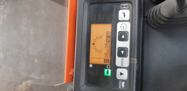 ขายรถยกโฟคคลิฟท์ไฟฟ้าขนาด900กิโล