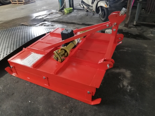 เครื่องตัดหญ้าติดรถไถ รถแทรกเตอร์ ของใหม่0825091725 ช่างต้น