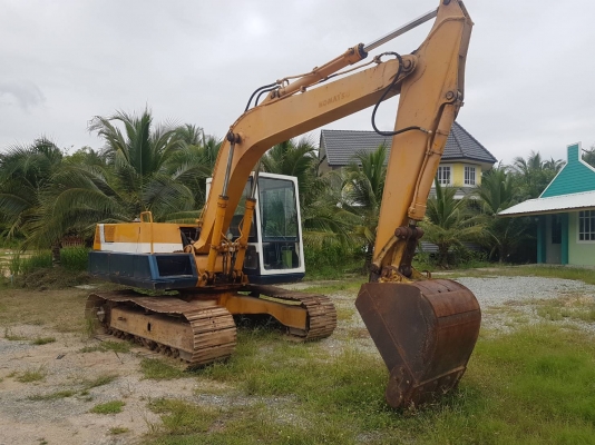 มี VDO ให้ชม.KOMATSU PC100-3 ราคา 300000