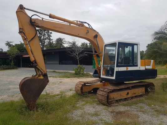 มี VDO ให้ชม.KOMATSU PC100-3 ราคา 300000